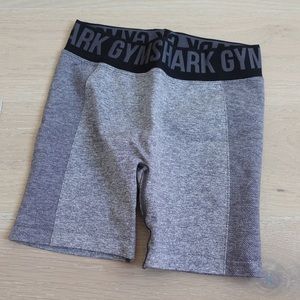 Gymshark Flex Shorts in Black Mark/Charcoal Small